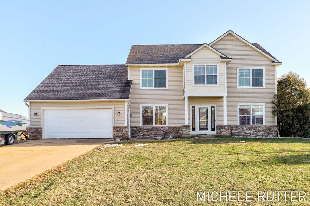 1399 Woodfield Drive, Holland Twp, MI 49464