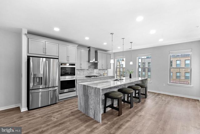45954 RAVEN TER, Sterling, VA 20165