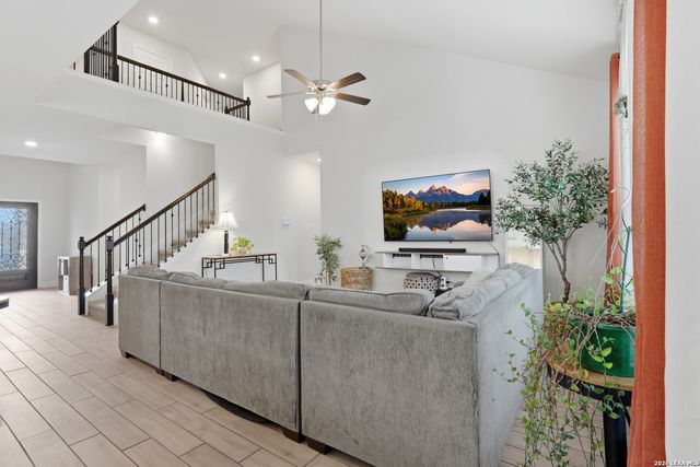 3511 Bronzed Copper, Bulverde, TX 78163