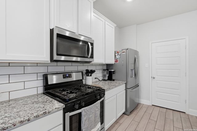 3511 Bronzed Copper, Bulverde, TX 78163