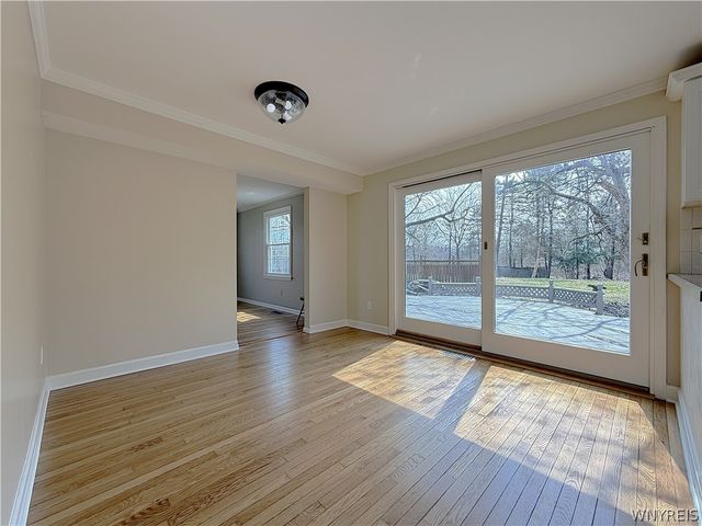 10151 Pineledge Drive South, Clarence, NY 14031