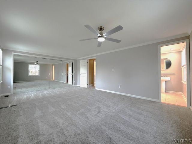 10151 Pineledge Drive South, Clarence, NY 14031