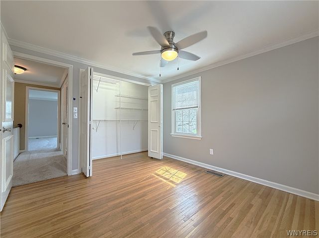10151 Pineledge Drive South, Clarence, NY 14031