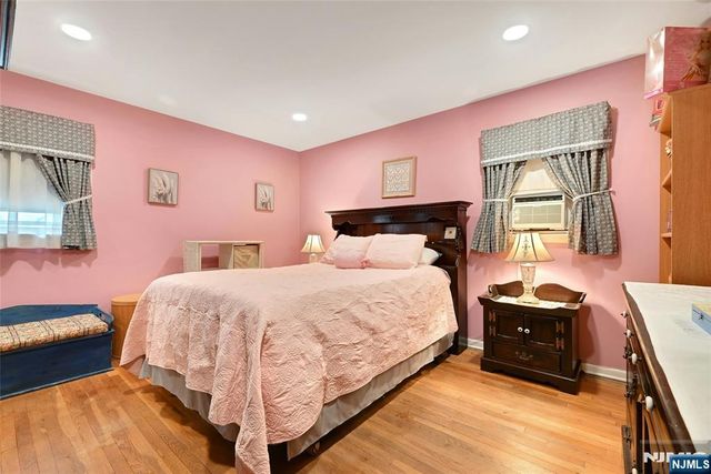 347 Chestnut Avenue, South Hackensack, NJ 07606