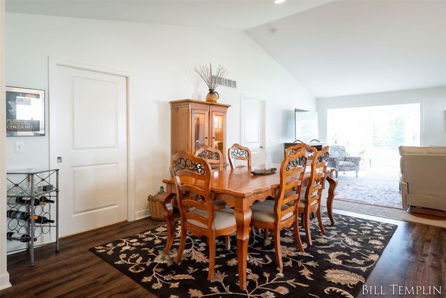 6553 Potters Wheel Drive, Caledonia, MI 49316