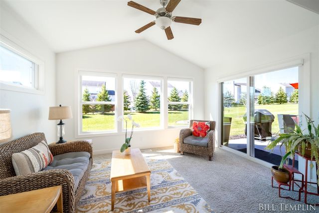 6553 Potters Wheel Drive, Caledonia, MI 49316