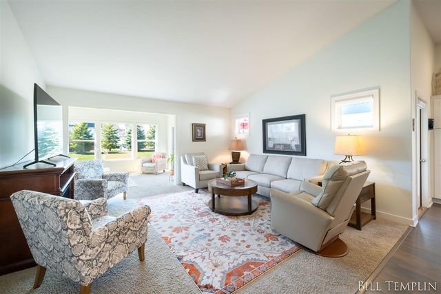 6553 Potters Wheel Drive, Caledonia, MI 49316