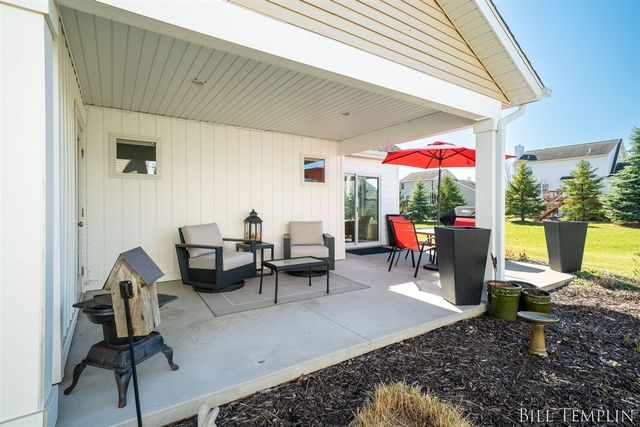 6553 Potters Wheel Drive, Caledonia, MI 49316