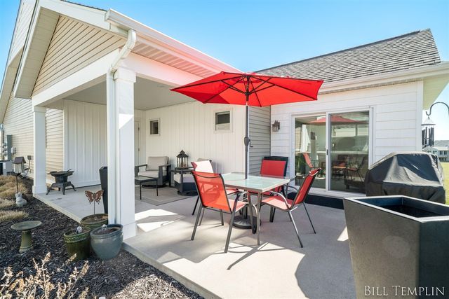 6553 Potters Wheel Drive, Caledonia, MI 49316