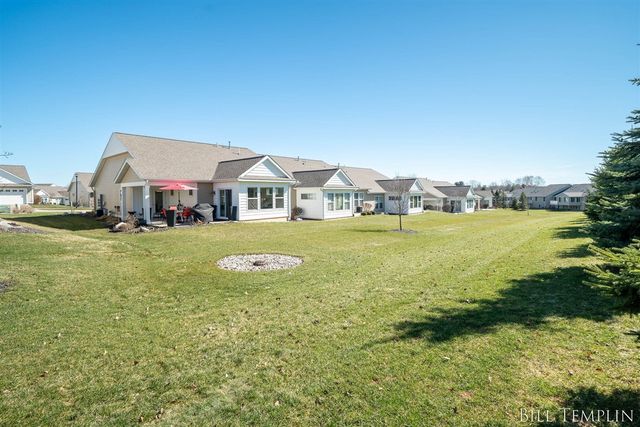 6553 Potters Wheel Drive, Caledonia, MI 49316