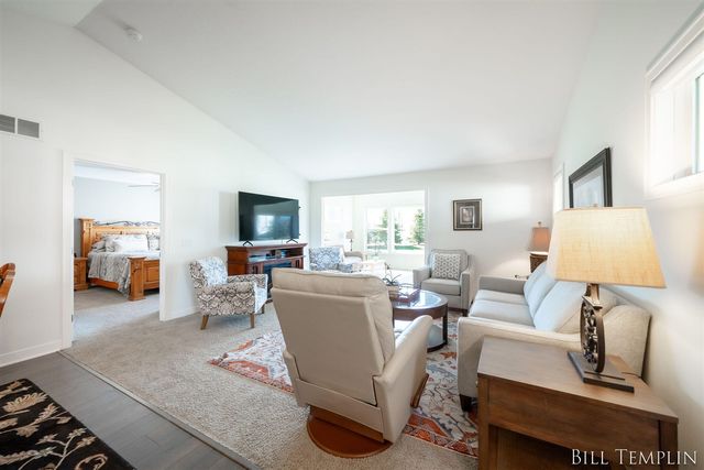 6553 Potters Wheel Drive, Caledonia, MI 49316