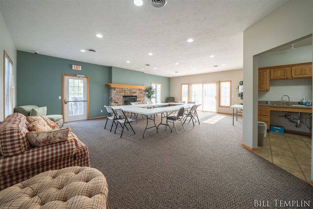 6553 Potters Wheel Drive, Caledonia, MI 49316