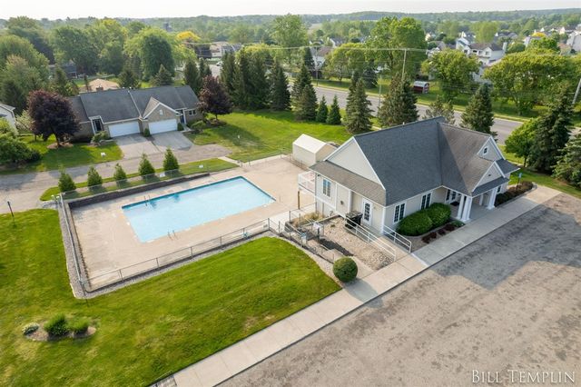 6553 Potters Wheel Drive, Caledonia, MI 49316