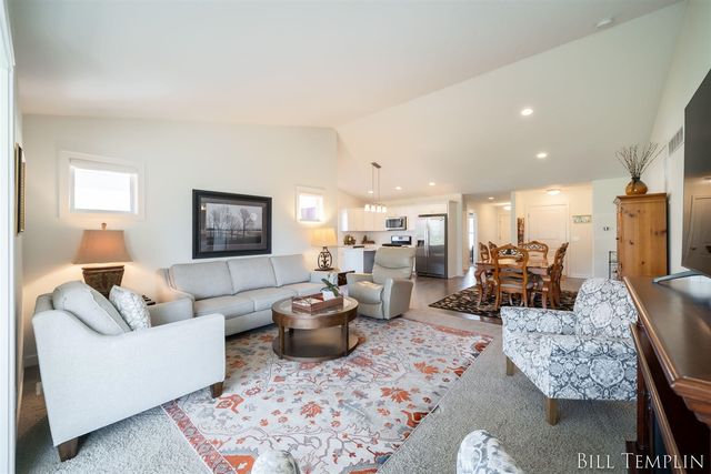 6553 Potters Wheel Drive, Caledonia, MI 49316