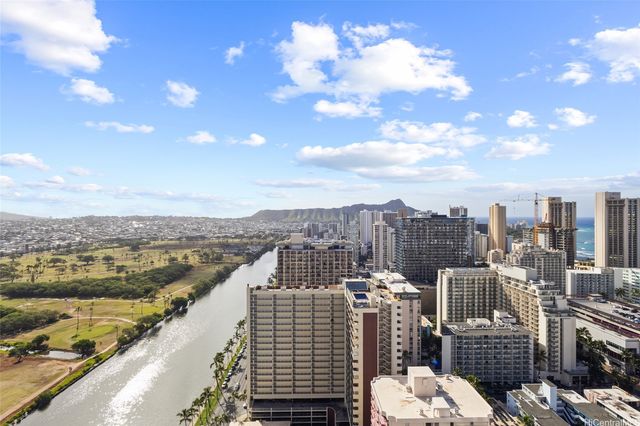 445 Seaside Avenue 3909, Honolulu, HI 96814