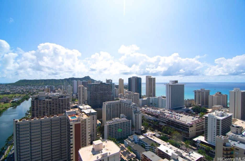 445 Seaside Avenue 3909, Honolulu, HI 96814