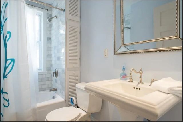 76 Walden St 2, Cambridge, MA 02140