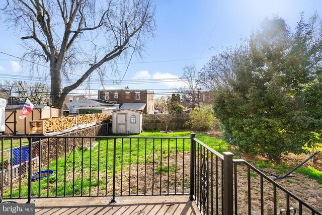 218 E COUNTY LINE RD, Hatboro, PA 19040