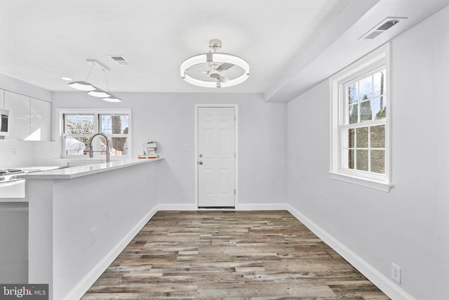 218 E COUNTY LINE RD, Hatboro, PA 19040