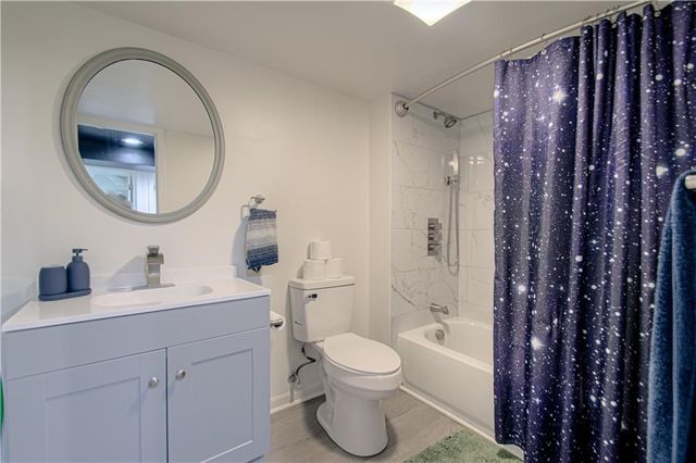 346 Kensington Avenue, Kansas City, MO 64124