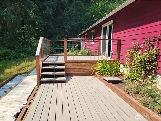1671 Dickinson Avenue, Shelton, WA 98584