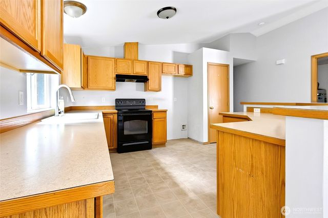 1671 Dickinson Avenue, Shelton, WA 98584
