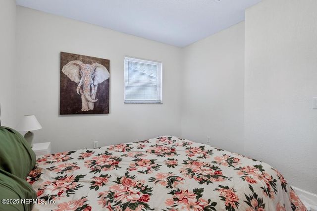 8219 NEWPORT Road, Jacksonville, FL 32244