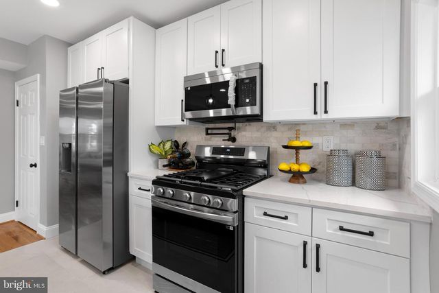 1358 CROFTON RD, Baltimore, MD 21239