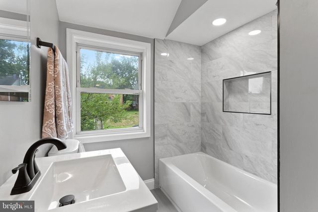 1358 CROFTON RD, Baltimore, MD 21239
