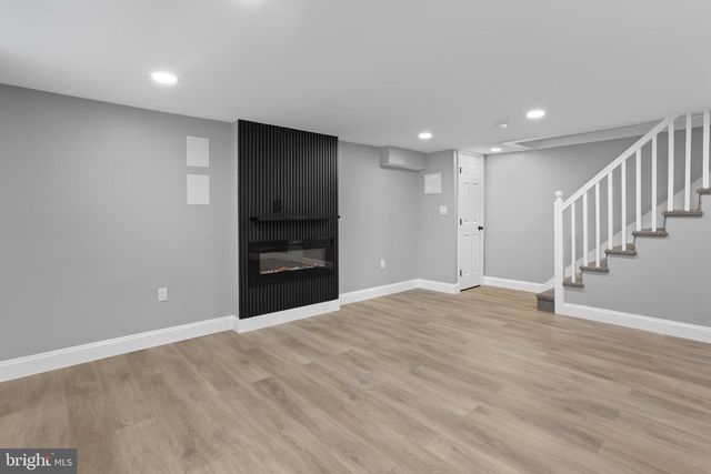 1358 CROFTON RD, Baltimore, MD 21239