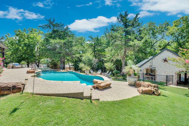 3840 Angela Court, Midlothian, TX 76065