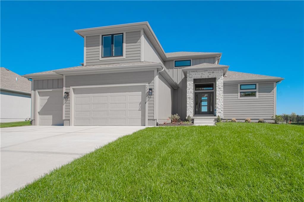 2333 Fishing Lane, Kearney, MO 64060