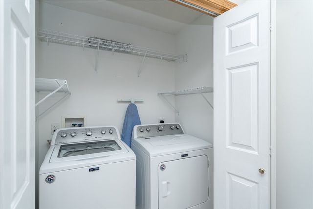 5221 Village Run Avenue 1503, Des Moines, IA 50317