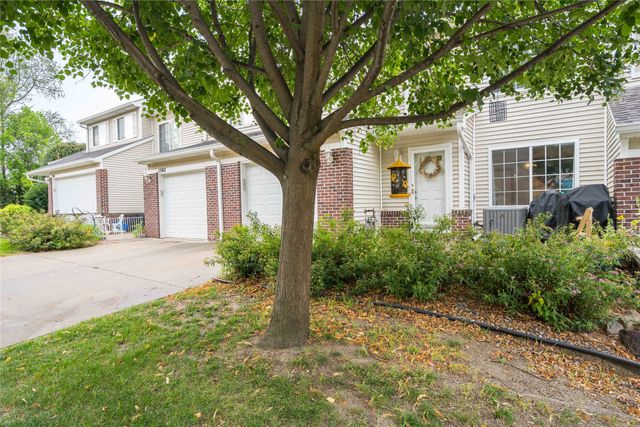 5221 Village Run Avenue 1503, Des Moines, IA 50317