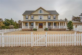 1070 S May Avenue, Guthrie, OK 73044