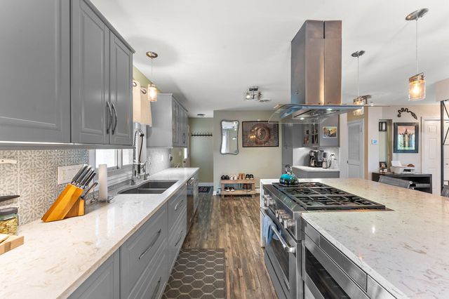 11728 Monroe Place, Crown Point, IN 46307