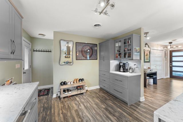 11728 Monroe Place, Crown Point, IN 46307