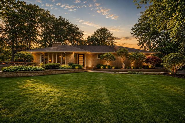 11728 Monroe Place, Crown Point, IN 46307