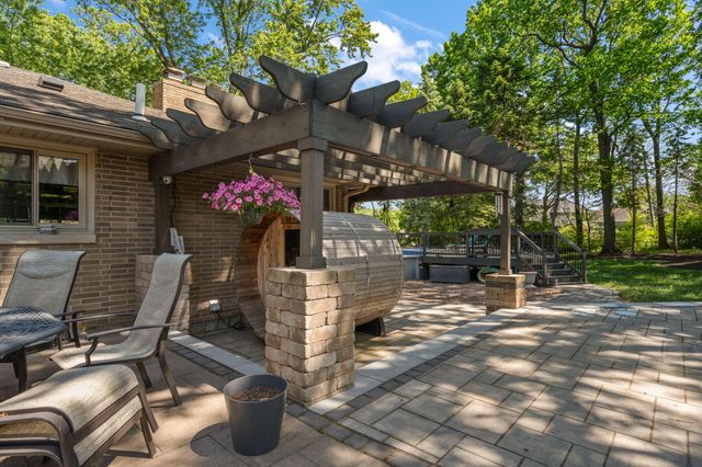 11728 Monroe Place, Crown Point, IN 46307