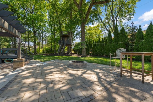11728 Monroe Place, Crown Point, IN 46307