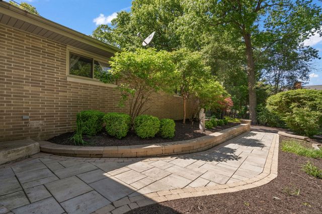11728 Monroe Place, Crown Point, IN 46307
