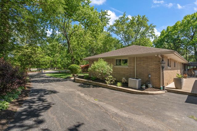11728 Monroe Place, Crown Point, IN 46307