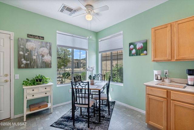 8048 W Cottonwood Wash Way, Tucson, AZ 85743