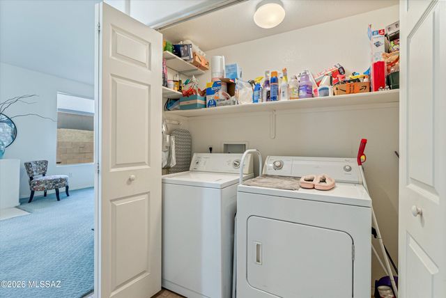 8048 W Cottonwood Wash Way, Tucson, AZ 85743