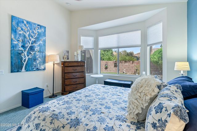 8048 W Cottonwood Wash Way, Tucson, AZ 85743