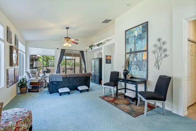 8048 W Cottonwood Wash Way, Tucson, AZ 85743