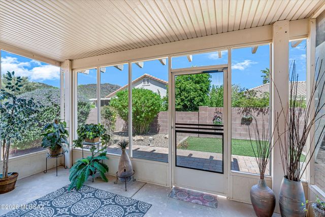 8048 W Cottonwood Wash Way, Tucson, AZ 85743