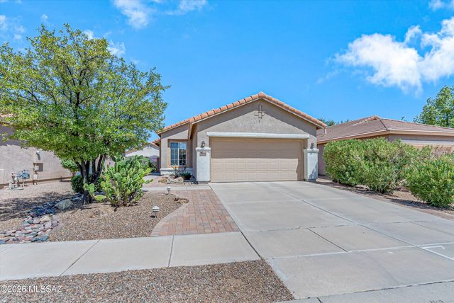 8048 W Cottonwood Wash Way, Tucson, AZ 85743