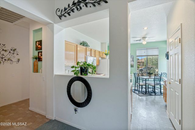 8048 W Cottonwood Wash Way, Tucson, AZ 85743