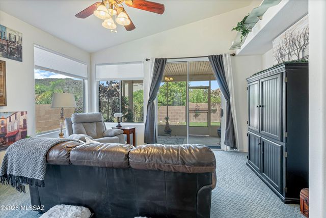 8048 W Cottonwood Wash Way, Tucson, AZ 85743